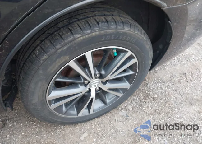 2T1BURHE8GC687116: 42007289