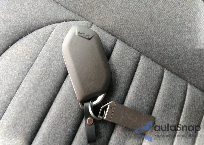 3KPFU4DE7SE008795: 42006573