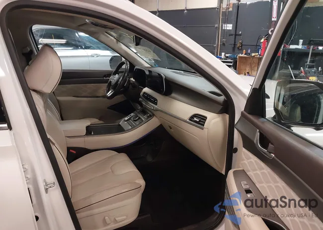 KM8R5DHE3LU128001: 42007979