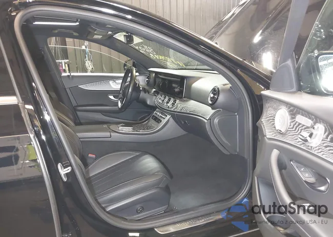 W1KZF8EB4MA957140: 42008016