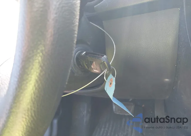 KNDJT2A2XB7340449: 42008291