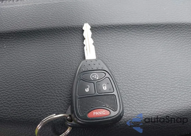 1C4BJWEG2HL695672: 42008396