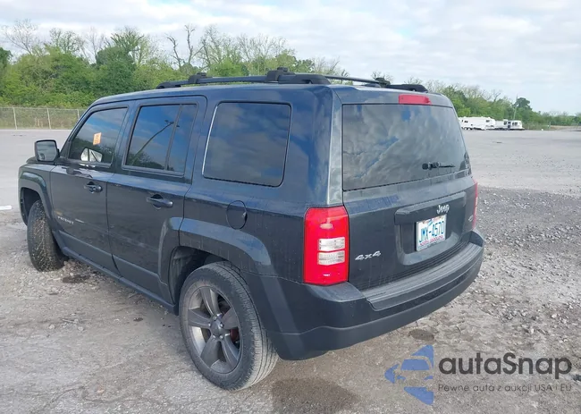 1C4NJRFB0FD118051: 42007813