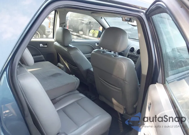 1FMDK02105GA06621: 42008979