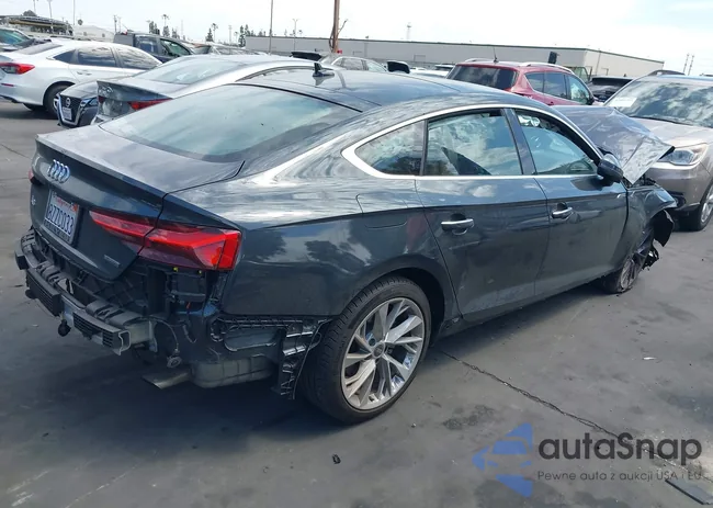 WAUABCF59NA009989: 42008988