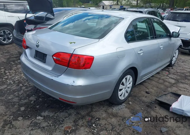 3VW2K7AJ5DM355023: 42009198