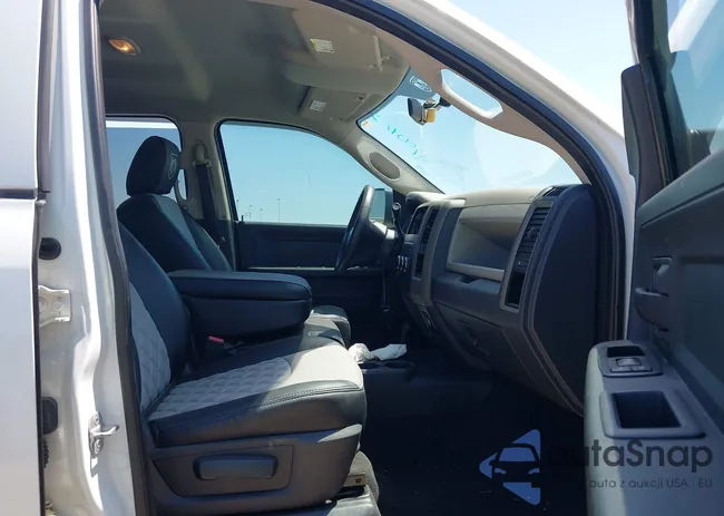 3C6UD5CLXCG301343: 42009239