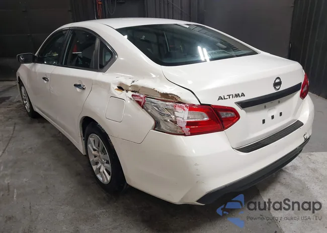 1N4AL3AP8GN306262: 42009302