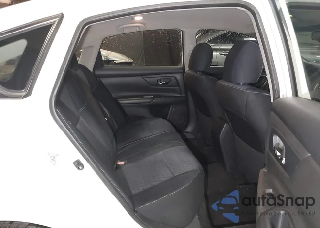 1N4AL3AP8GN306262: 42009302