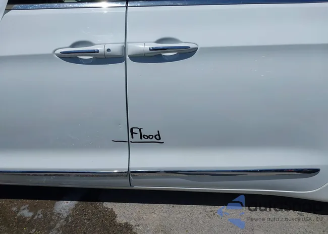 2C4RC1BG6LR125156: 42008577