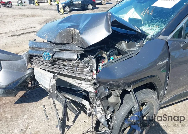 2T3E6RFV2MW017668: 42008581