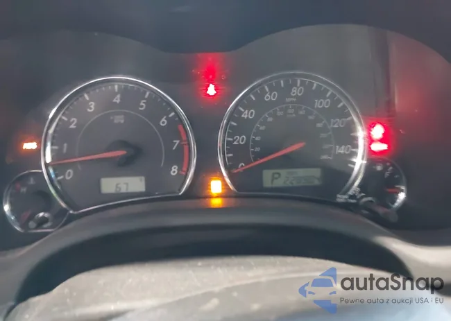 2T1BU4EE2DC011683: 42008694