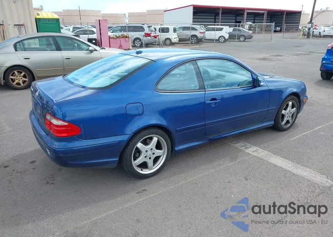 WDBLJ70GX2F198469: 42008839