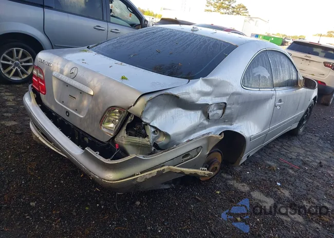 WDBLJ65GXYF147145: 42010078