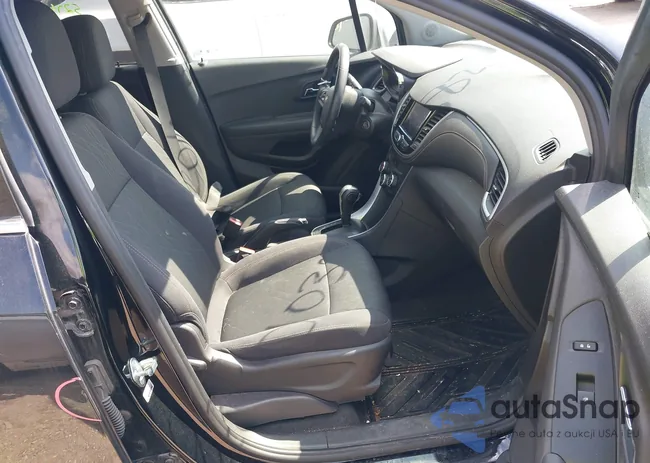 3GNCJLSB9LL226191: 42010382