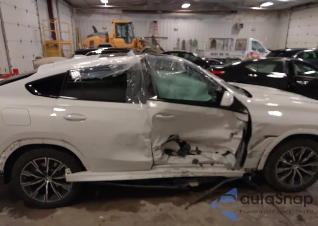 5UX33EX03S9X66356: 42010399