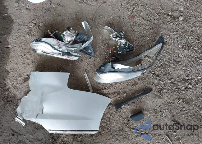 1FADP3F2XDL233546: 42010422