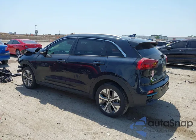 KNDCE3LG2L5067733: 42009484