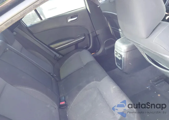 2C3CDXBG4FH752247: 42009738