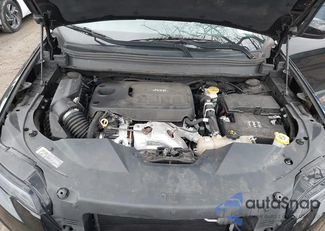 1C4PJMLN1KD268643: 42009832