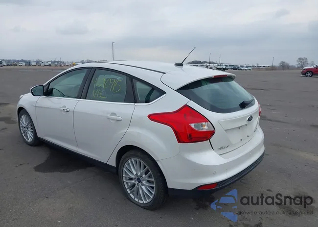 1FADP3N2XDL225397: 42010915