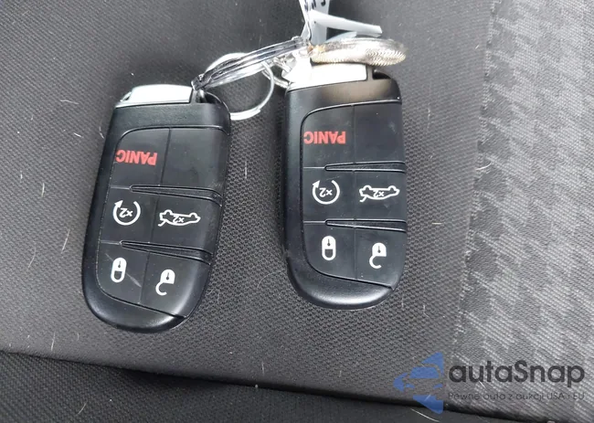 2C3CDXCT7PH558034: 42011091