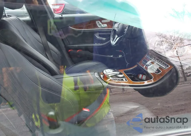 WDDZF4KB0KA545145: 42011116