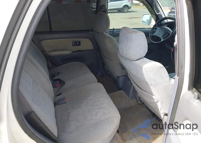 JT3GN86RXY0144174: 42010547