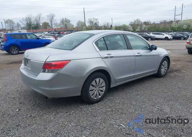 1HGCP2F30AA056426: 42010575