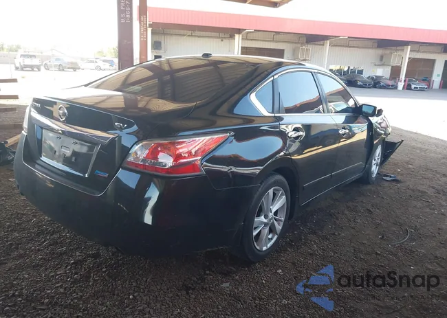 1N4AL3AP2EC324524: 42010647