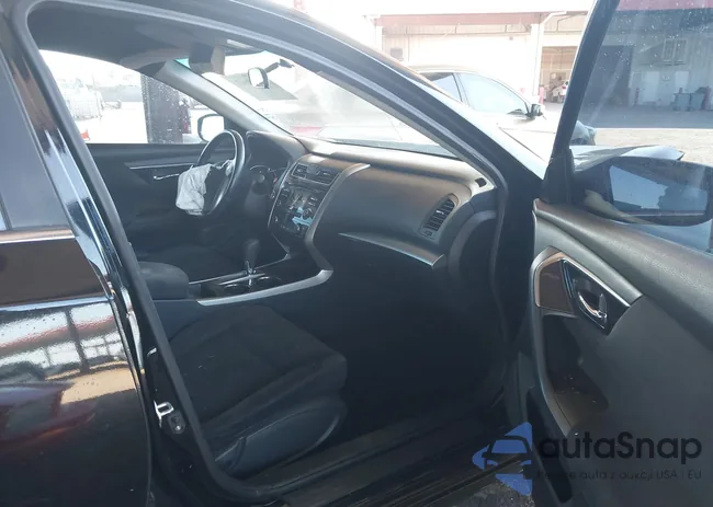 1N4AL3AP2EC324524: 42010647