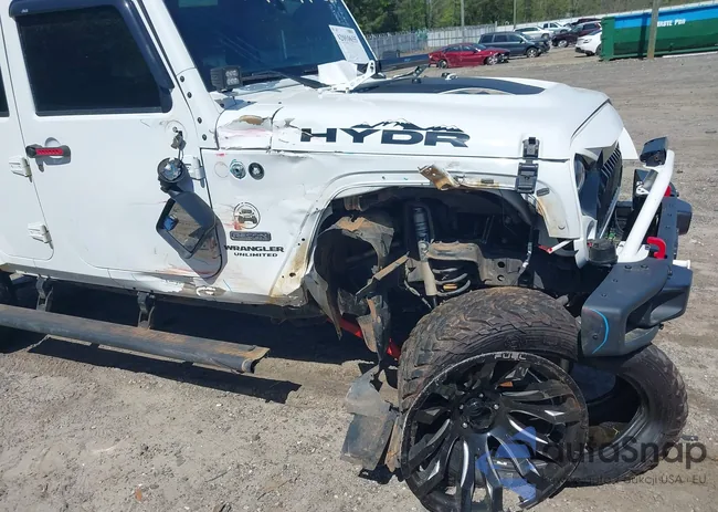 1C4BJWFG9HL695361: 42010655