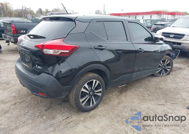 3N1CP5CU1KL525324: 42012103