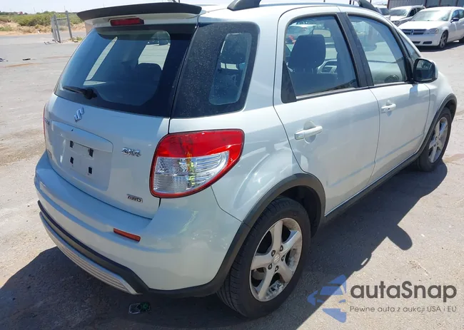 JS2YB417385102414: 42012173