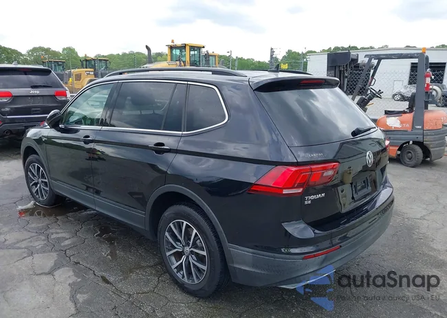 3VV2B7AX5KM074555: 42012299