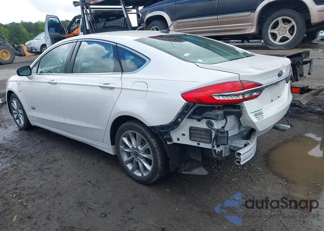 3FA6P0PU5JR135304: 42012369