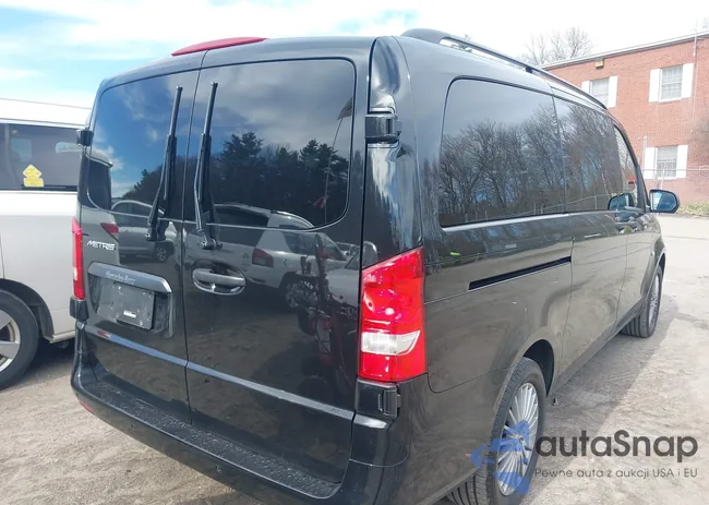 WD4PG2EEXJ3378827: 42012434