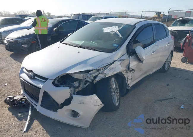 1FADP3N25EL264660: 42012461