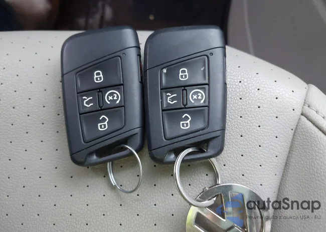 1V2ER2CA2KC592691: 42011478