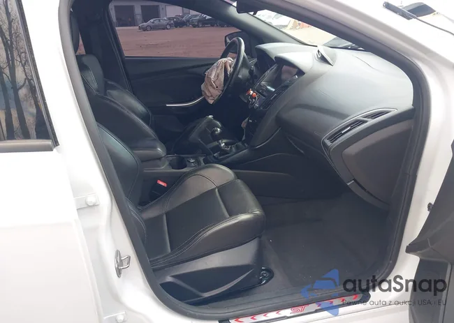 1FADP3L90EL316163: 42013006