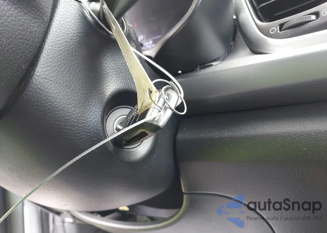 3KPA24AD0PE521437: 42013172