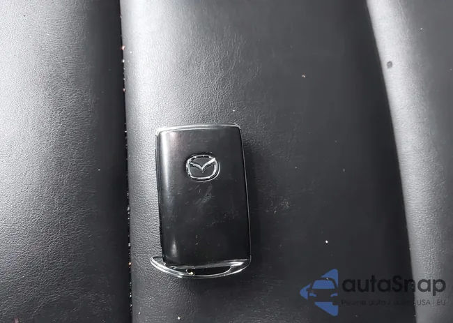 3MVDMBCLXLM105748: 42013273