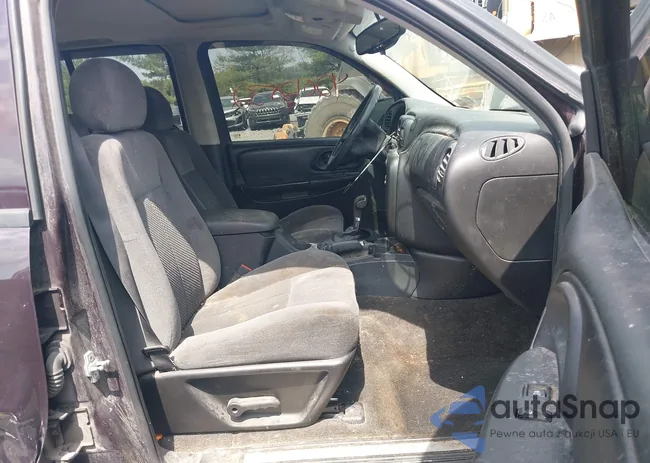 1GNDT33S892101304: 42012532