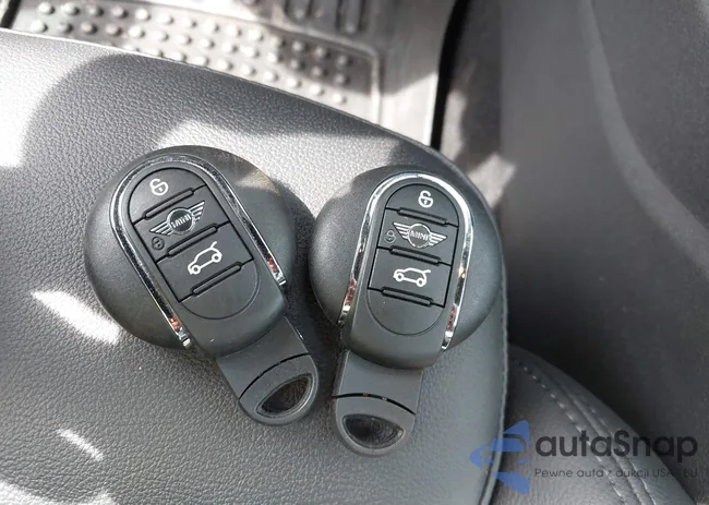 WMWXJ1C04L2M33050: 42012533