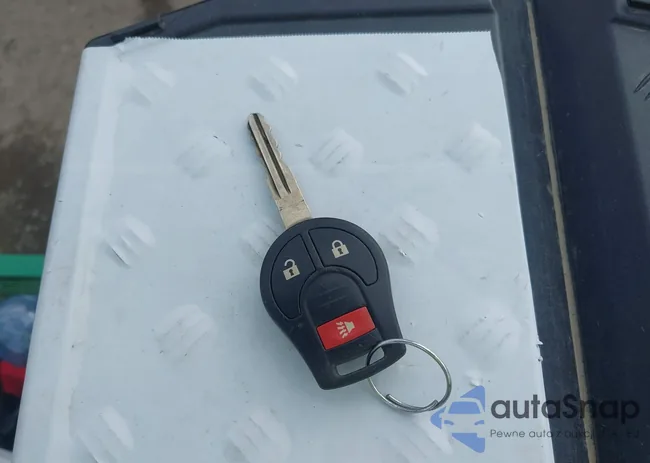 JN8AS5MT2AW502575: 42012592