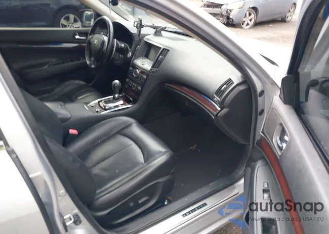 JN1CV6AP5DM716598: 42012622