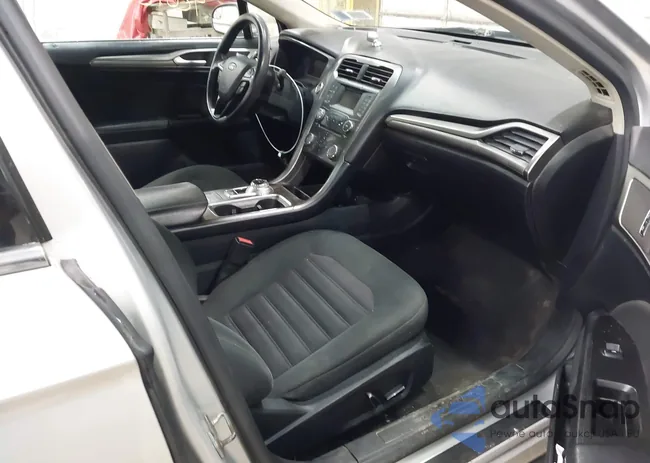 3FA6P0H70HR150568: 42012659