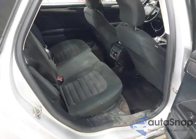 3FA6P0H70HR150568: 42012659