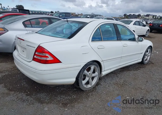 WDBRF40J55F582802: 42014073