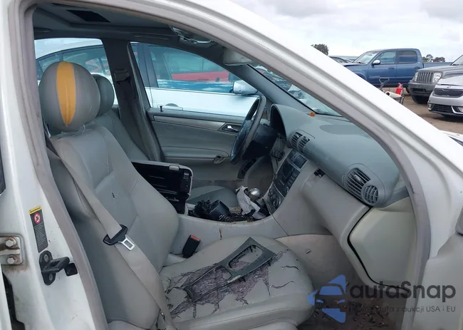 WDBRF40J55F582802: 42014073